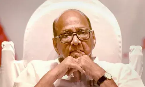 ये बूढ़ा आदमी तब तक नहीं रुकेगा जब तक महाराष्ट्र को सही रास्ते पर नहीं ले जाता, चुनाव से पहले गरजे शरद पवार ये बूढ़ा आदमी तब तक नहीं रुकेगा जब तक महाराष्ट्र को सही रास्ते पर नहीं ले जाता, चुनाव से पहले गरजे शरद पवार