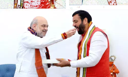 अमित शाह की बैठक से पहले ही अखबारों में छपा सैनी की फोटो के साथ शपथ का विज्ञापन, समय- तारीख, जगह भी फाइनल अमित शाह की बैठक से पहले ही अखबारों में छपा सैनी की फोटो के साथ शपथ का विज्ञापन, समय- तारीख, जगह भी फाइनल