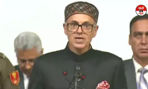 उमर अब्दुल्ला ने जम्मू-कश्मीर के मुख्यमंत्री के रूप में ली शपथ, सुरिंदर चौधरी होंगे नए डिप्टी सीएम उमर अब्दुल्ला ने जम्मू-कश्मीर के मुख्यमंत्री के रूप में ली शपथ, सुरिंदर चौधरी होंगे नए डिप्टी सीएम