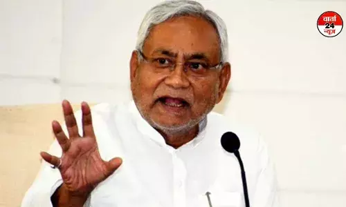 बिहार में जहरीली शराब का कहर! सीएम नीतीश ने लिया एक्शन, पुलिस महानिदेशक को गहन जांच करने का दिया निर्देश बिहार में जहरीली शराब का कहर! सीएम नीतीश ने लिया एक्शन, पुलिस महानिदेशक को गहन जांच करने का दिया निर्देश