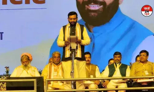 नायब सिंह सैनी की हरियाणा में लगातार बनी दूसरी बार सरकार, सीएम पद की ली शपथ, समारोह में पीएम मोदी रहे मौजूद नायब सिंह सैनी की हरियाणा में लगातार बनी दूसरी बार सरकार, सीएम पद की ली शपथ, समारोह में पीएम मोदी रहे मौजूद