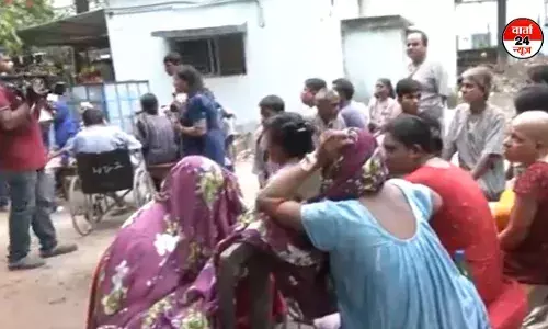 कोलकाता के सियालदह ईएसआई अस्पताल में लगी भीषण आग, कोई हताहत नहीं कोलकाता के सियालदह ईएसआई अस्पताल में लगी भीषण आग, कोई हताहत नहीं