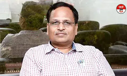 AAP नेता सत्येंद्र जैन को मिली जमानत, 18 महीने बाद आएंगे जेल से बाहर AAP नेता सत्येंद्र जैन को मिली जमानत, 18 महीने बाद आएंगे जेल से बाहर