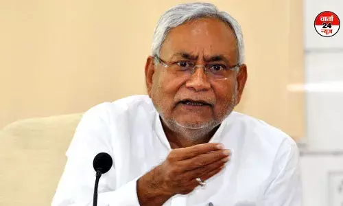 सीएम नीतीश ने गांदरबल हमले में मारे गए बिहारी प्रवासियों को 2-2 लाख रुपया मुआवजा देने का किया एलान सीएम नीतीश ने गांदरबल हमले में मारे गए बिहारी प्रवासियों को 2-2 लाख रुपया मुआवजा देने का किया एलान