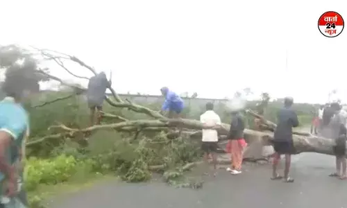 चक्रवात दाना के बाद ओडिशा और पश्चिम बंगाल में हालात सामान्य, उड़ानों की सेवा हुई शुरू चक्रवात दाना के बाद ओडिशा और पश्चिम बंगाल में हालात सामान्य, उड़ानों की सेवा हुई शुरू
