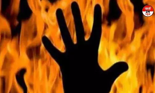 हरियाणा के गुरुग्राम में मकान में लगी भीषण आग, चार लोगों की जलने से मौत हरियाणा के गुरुग्राम में मकान में लगी भीषण आग, चार लोगों की जलने से मौत