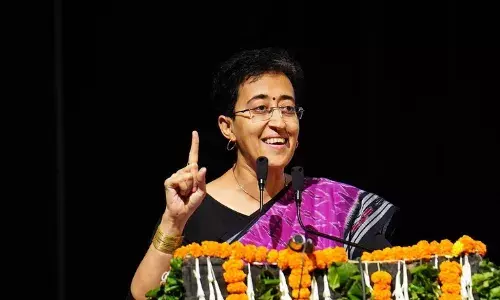 दिल्ली में छठ पूजा के लिए 7 नवंबर को छुट्टी की घोषणा, LG ने आतिशी को पत्र लिखा दिल्ली में छठ पूजा के लिए 7 नवंबर को छुट्टी की घोषणा, LG ने आतिशी को पत्र लिखा