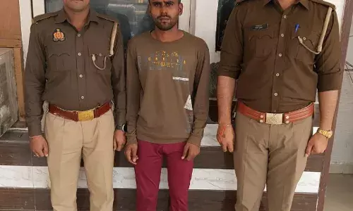 नाबालिग के साथ दुष्कर्म करने वाले आरोपी को गिरफ्तार किया नाबालिग के साथ दुष्कर्म करने वाले आरोपी को गिरफ्तार किया