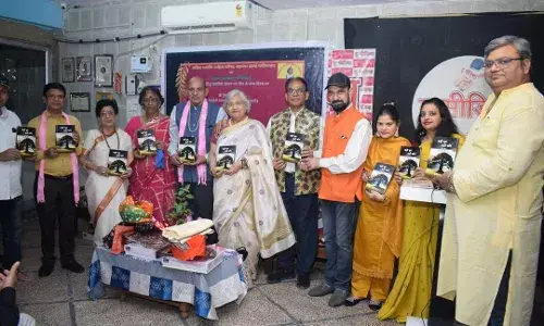 वरिष्ठ कवयित्री प्रमिला भारती को मिला महादेवी सम्मान वरिष्ठ कवयित्री प्रमिला भारती को मिला महादेवी सम्मान