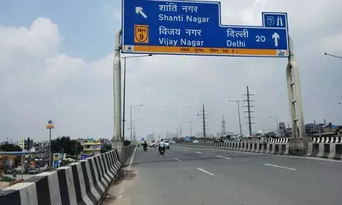 गाजियाबाद उपचुनाव : राजनीति का अखाड़ा बना लाइन पार, यहीं से होगा बेड़ा पार गाजियाबाद उपचुनाव : राजनीति का अखाड़ा बना लाइन पार, यहीं से होगा बेड़ा पार