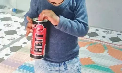 2 साल की बच्ची की नाले में डूबने से मौत हुई