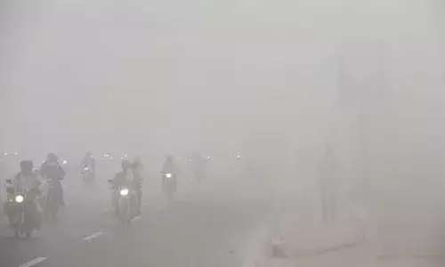 गाजियाबाद में एक्यूआई 400 पार, प्रदूषण का सदर विधानसभा सीट उपचुनाव पर पड़ा असर, 11बजे तक सिर्फ 12.87% वोटिंग