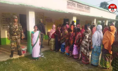 शाम 5 बजे तक महाराष्ट्र में 58.22% तो झारखंड में 67.59% मतदान शाम 5 बजे तक महाराष्ट्र में 58.22% तो झारखंड में 67.59% मतदान