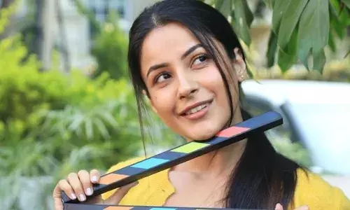 Shehnaaz Gill Movie:  शहनाज गिल की नई पंजाबी फिल्म, शूटिंग की शुरुआत में खुशी का इज़हार Shehnaaz Gill Movie:  शहनाज गिल की नई पंजाबी फिल्म, शूटिंग की शुरुआत में खुशी का इज़हार