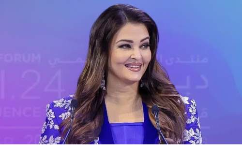 Aishwarya Rai Bachchan: ऐश्वर्या राय ने क्यों हटाया बच्चन सरनेम? जानें इसके पीछे की वजह