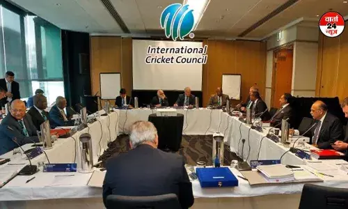 चैंपियंस ट्रॉफी में हाइब्रिड मॉडल तरीके से होगा मैच, आईसीसी की बैठक कल