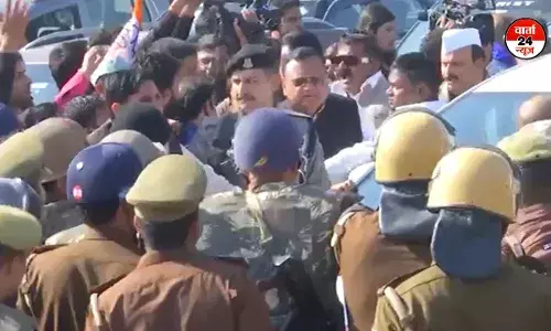 राहुल गांधी का संभल दौरा: गाजियाबाद पुलिस ने गाजियाबाद और दिल्ली बॉर्डर पर बैरियर लगाकर रोका राहुल गांधी का संभल दौरा: गाजियाबाद पुलिस ने गाजियाबाद और दिल्ली बॉर्डर पर बैरियर लगाकर रोका