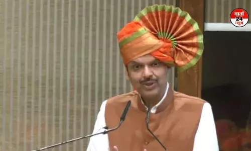देवेंद्र फडणवीस को भाजपा विधायक दल का नेता चुना गया! कल तीसरी बार लेगें सीएम पद की शपथ देवेंद्र फडणवीस को भाजपा विधायक दल का नेता चुना गया! कल तीसरी बार लेगें सीएम पद की शपथ