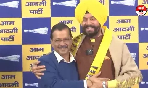 सामाजिक कार्यकर्ता जितेंद्र सिंह शंटी आम आदमी पार्टी में शामिल, एम्बुलेंस मैन के नाम से जाने जाते हैं सामाजिक कार्यकर्ता जितेंद्र सिंह शंटी आम आदमी पार्टी में शामिल, एम्बुलेंस मैन के नाम से जाने जाते हैं