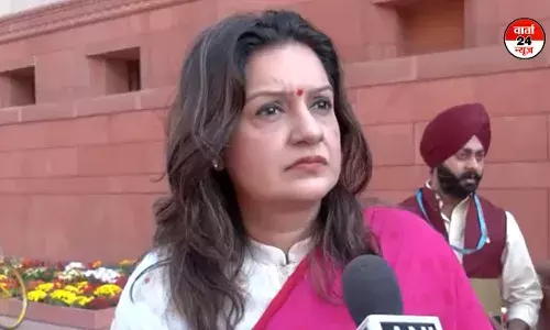 प्रियंका चतुर्वेदी ने लगाया आरोप! कहा- भाजपा की रणनीति अपने राजनीतिक सहयोगियों की पीठ में छुरा घोंपती है प्रियंका चतुर्वेदी ने लगाया आरोप! कहा- भाजपा की रणनीति अपने राजनीतिक सहयोगियों की पीठ में छुरा घोंपती है