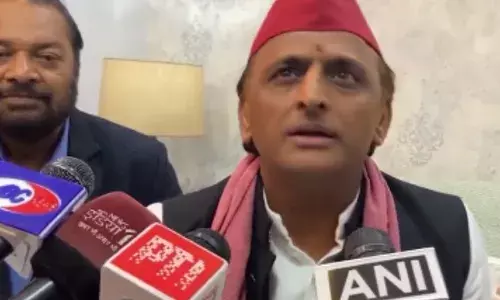 अखिलेश यादव ने योगी आदित्यनाथ पर किया पलटवार, कहा-DNA जांच कराएं अखिलेश यादव ने योगी आदित्यनाथ पर किया पलटवार, कहा-DNA जांच कराएं