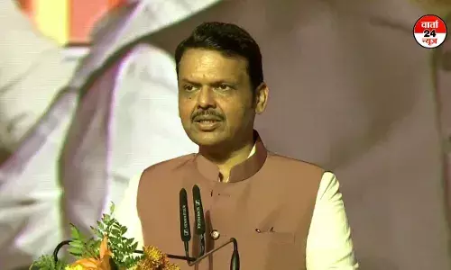 देवेंद्र फडणवीस ने तीसरी बार महाराष्ट्र के मुख्यमंत्री पद की ली शपथ देवेंद्र फडणवीस ने तीसरी बार महाराष्ट्र के मुख्यमंत्री पद की ली शपथ