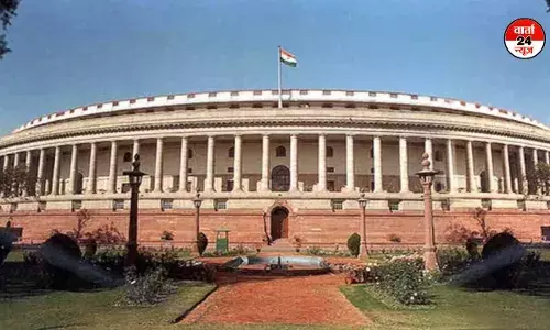 राज्यसभा में हंगामा के चलते कार्यवाही स्थगित! सभापति और विपक्ष के बीच तीखी नोकझोंक राज्यसभा में हंगामा के चलते कार्यवाही स्थगित! सभापति और विपक्ष के बीच तीखी नोकझोंक