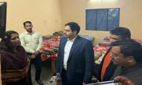 Ghaziabad shelter homes: सेल्वा कुमारी जे ने शेल्टर होम्स का निरीक्षण, सुविधाओं का लिया जायजा Ghaziabad shelter homes: सेल्वा कुमारी जे ने शेल्टर होम्स का निरीक्षण, सुविधाओं का लिया जायजा