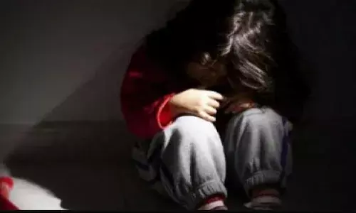 घर में घुसकर 5 साल की बच्ची के साथ छेड़छाड़, मौके पर पकड़ा गया आरोपी