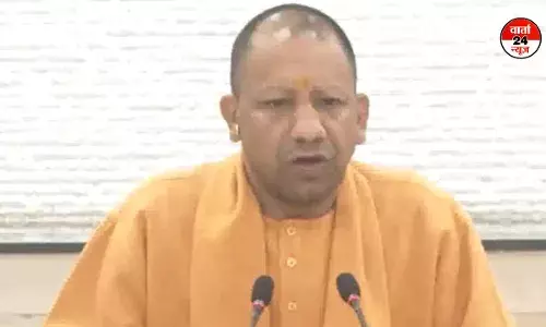 कांग्रेस की नीतियों पर योगी आदित्यनाथ का हमला, कहा- विभाजन की कगार पर लाने का काम किया कांग्रेस की नीतियों पर योगी आदित्यनाथ का हमला, कहा- विभाजन की कगार पर लाने का काम किया