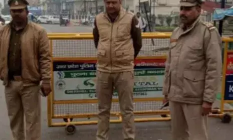 शराब पीकर हुड़दंग मचाने वाले खाएंगे जेल की हवा, पुलिस ने जारी की चेतावनी शराब पीकर हुड़दंग मचाने वाले खाएंगे जेल की हवा, पुलिस ने जारी की चेतावनी