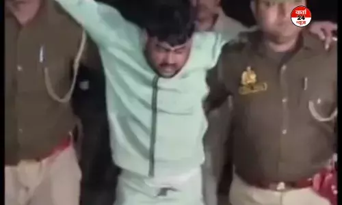 पुलिस मुठभेड़ में दो आरोपियों को पकड़ा गया, हथियार बरामद पुलिस मुठभेड़ में दो आरोपियों को पकड़ा गया, हथियार बरामद