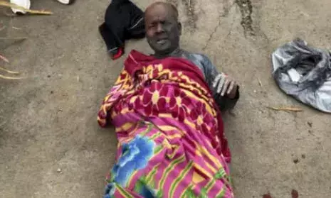 मकान में हुआ विस्फोट, दो की हालत गंभीर, पुलिस ने शुरू की जांच मकान में हुआ विस्फोट, दो की हालत गंभीर, पुलिस ने शुरू की जांच