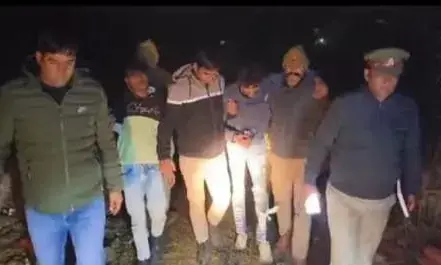 Ghaziabad News: पुलिस से मुठभेड़ में दो बदमाश गिरफ्तार, एक फरार Ghaziabad News: पुलिस से मुठभेड़ में दो बदमाश गिरफ्तार, एक फरार