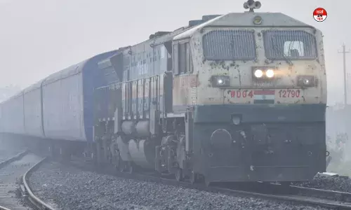 कोहरे के कारण 12 पैसेंजर ट्रेनों को 10 जनवरी तक किया गया स्थगित कोहरे के कारण 12 पैसेंजर ट्रेनों को 10 जनवरी तक किया गया स्थगित