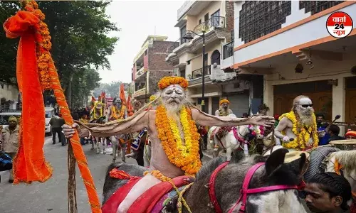 प्रयागराज में वैष्णव परंपरा के तीनों अखाड़ों की भव्य छावनी प्रवेश शोभायात्रा आज, जानें झांकियों में क्या-क्या दिखेगा?