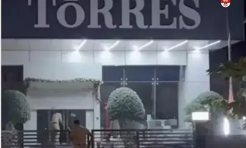 टोरेस ज्वैलर्स का 13 करोड़ का फर्जीवाड़ा, मालिक फरार, कुछ गिरफ्तार