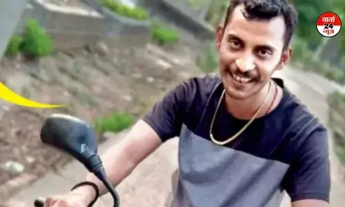 कोलकाता के आरजी कर रेप और मर्डर केस में दोषी संजय रॉय को उम्रकैद की सजा, कोर्ट के बाहर प्रदर्शन, फांसी ना मिलने से लोग दुखी कोलकाता के आरजी कर रेप और मर्डर केस में दोषी संजय रॉय को उम्रकैद की सजा, कोर्ट के बाहर प्रदर्शन, फांसी ना मिलने से लोग दुखी