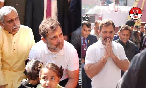 राहुल गांधी ने दिल्ली के वाल्मीकि मंदिर में की पूजा, दलित बस्ती में लोगों से की बातचीत राहुल गांधी ने दिल्ली के वाल्मीकि मंदिर में की पूजा, दलित बस्ती में लोगों से की बातचीत