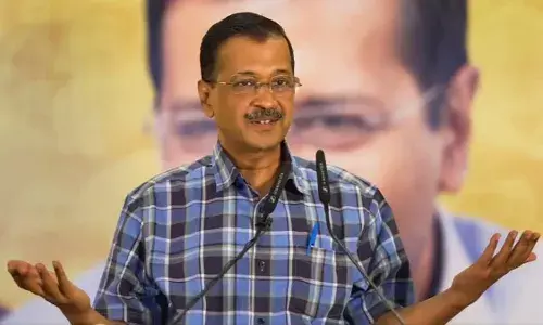 पूर्व सीएम अरविंद केजरीवाल ने भाजपाइयों पर हमले के आरोप लगाते हुए चुनाव आयोग से मांगी आप कार्यकर्ताओं की सुरक्षा पूर्व सीएम अरविंद केजरीवाल ने भाजपाइयों पर हमले के आरोप लगाते हुए चुनाव आयोग से मांगी आप कार्यकर्ताओं की सुरक्षा