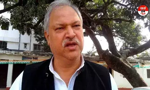 कांग्रेस विधायक शकील अहमद खान के बेटे अयान ने की खुदकुशी, जांच में जुटी पुलिस कांग्रेस विधायक शकील अहमद खान के बेटे अयान ने की खुदकुशी, जांच में जुटी पुलिस