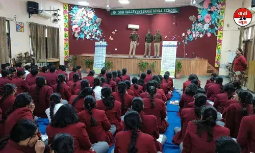 सन वैली में साइबर अपराध जागरूकता कार्यशाला का आयोजन सन वैली में साइबर अपराध जागरूकता कार्यशाला का आयोजन