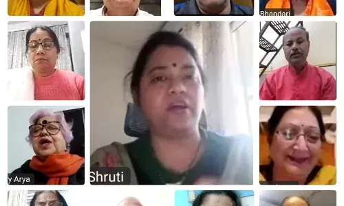 बसंत जीवन में श्रेष्ठ बनने का संदेश देती है -आचार्या श्रुति सेतिया बसंत जीवन में श्रेष्ठ बनने का संदेश देती है -आचार्या श्रुति सेतिया