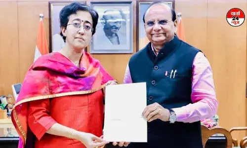 दिल्ली विधानसभा भंग, सीएम पद से आतिशी का इस्तीफा दिल्ली विधानसभा भंग, सीएम पद से आतिशी का इस्तीफा