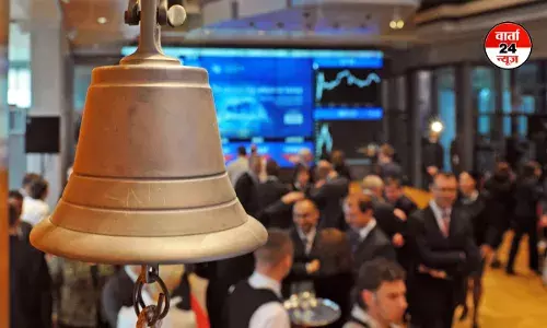 Share Market Closing bell: पांच दिन में बाजार में भारी गिरावट, बीएसई का मार्केट कैप घटा 9.3 लाख करोड़ रुपये Share Market Closing bell: पांच दिन में बाजार में भारी गिरावट, बीएसई का मार्केट कैप घटा 9.3 लाख करोड़ रुपये