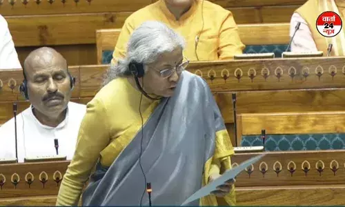 अमित शाह ने विपक्ष की चिंताओं पर दिया जवाब, वित्त मंत्री ने आयकर बिल 2025 पेश किया अमित शाह ने विपक्ष की चिंताओं पर दिया जवाब, वित्त मंत्री ने आयकर बिल 2025 पेश किया