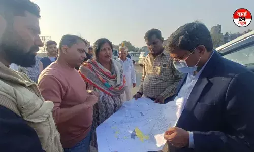 क्रॉसिंग में नई योजना बनाने को लेकर की जा रही तैयारियां, भूमाफियाओं से मुक्त होगी जमीन क्रॉसिंग में नई योजना बनाने को लेकर की जा रही तैयारियां, भूमाफियाओं से मुक्त होगी जमीन