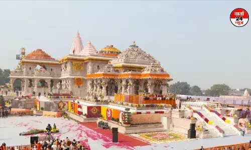 राममंदिर की सालाना आय ने तोड़े रिकॉर्ड, देश के किन प्रमुख मंदिरों को छोड़ा पीछे, जानिए कितनी हुई कमाई?