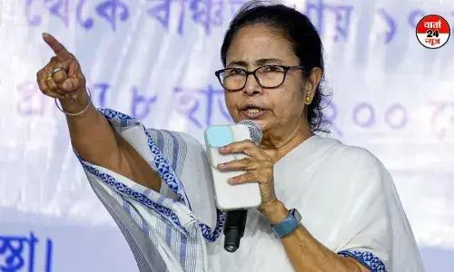 महाकुंभ 2025 पर ममता बनर्जी का हमला, कहा – यह महाकुंभ नहीं मृत्यु कुंभ महाकुंभ 2025 पर ममता बनर्जी का हमला, कहा – यह महाकुंभ नहीं मृत्यु कुंभ