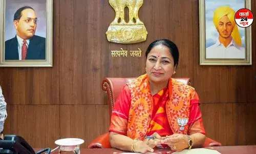 एक्शन में रेखा गुप्ता! जानें क्यों कहा- विपक्ष को हमसे सवाल करने का कोई अधिकार नहीं एक्शन में रेखा गुप्ता! जानें क्यों कहा- विपक्ष को हमसे सवाल करने का कोई अधिकार नहीं